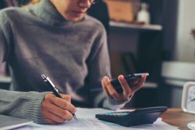 Understanding the Difference Between an LLC and an S-Corp for Tax Purposes